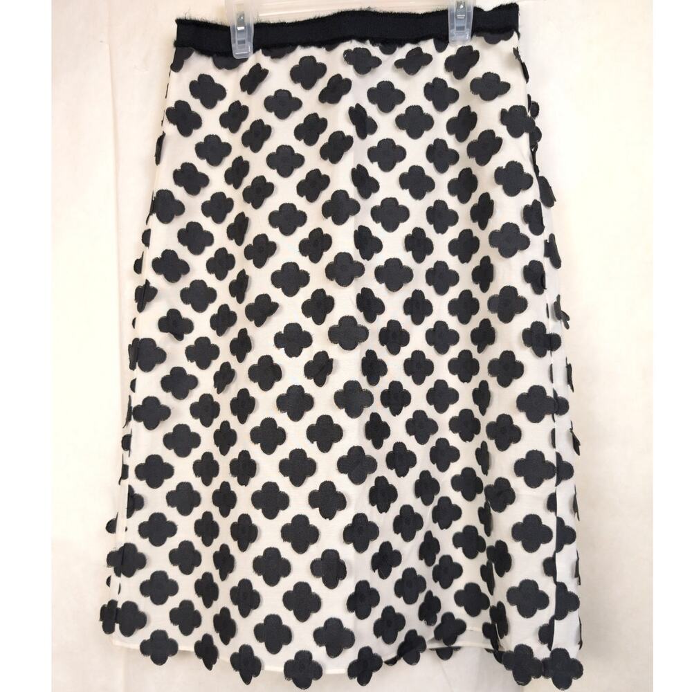 Leon Max Limited Edition white and black 3D trefoil applique skirt Sz Sm Whimsy